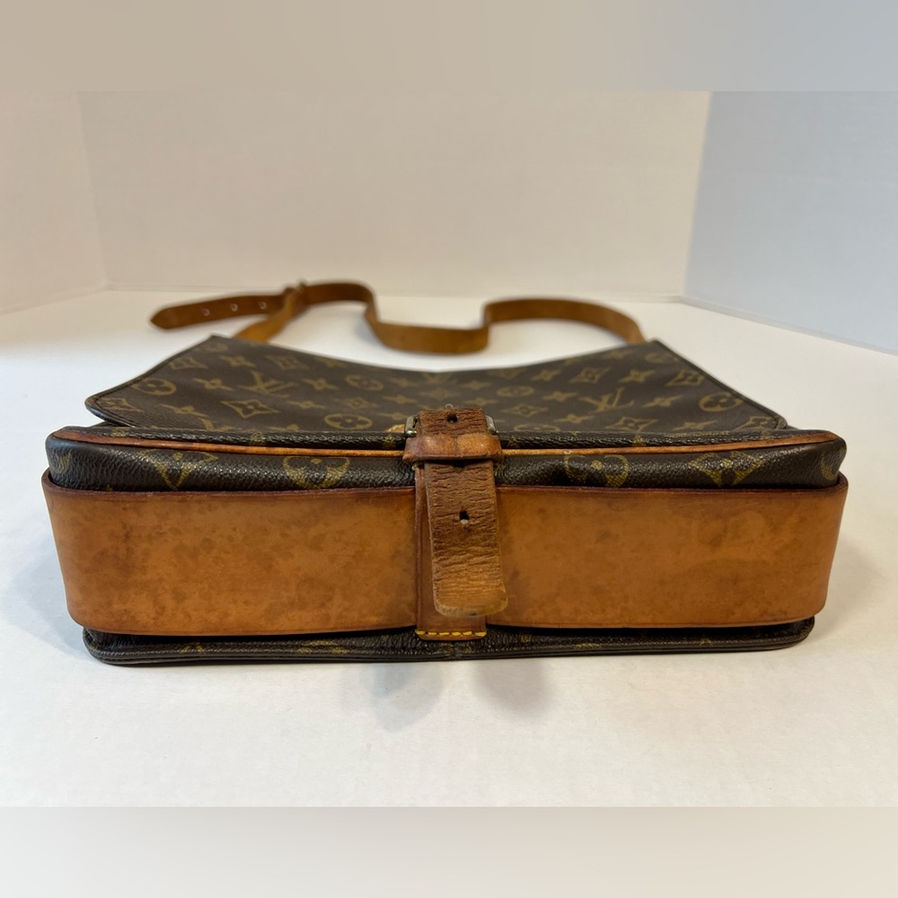 LOUIS‎ VUITTON Monogram Cartouchiere Bag - Picture 5 of 16
